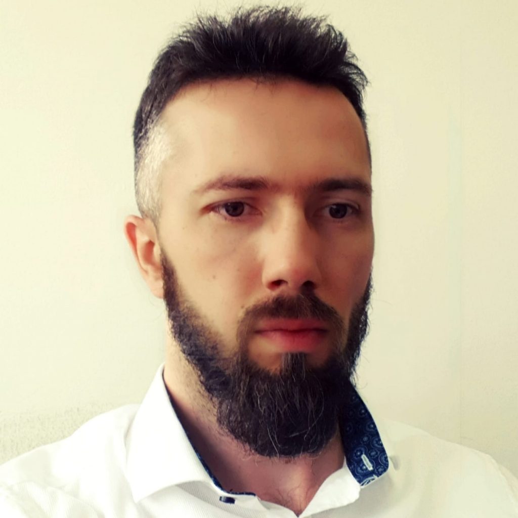 Mario Holik